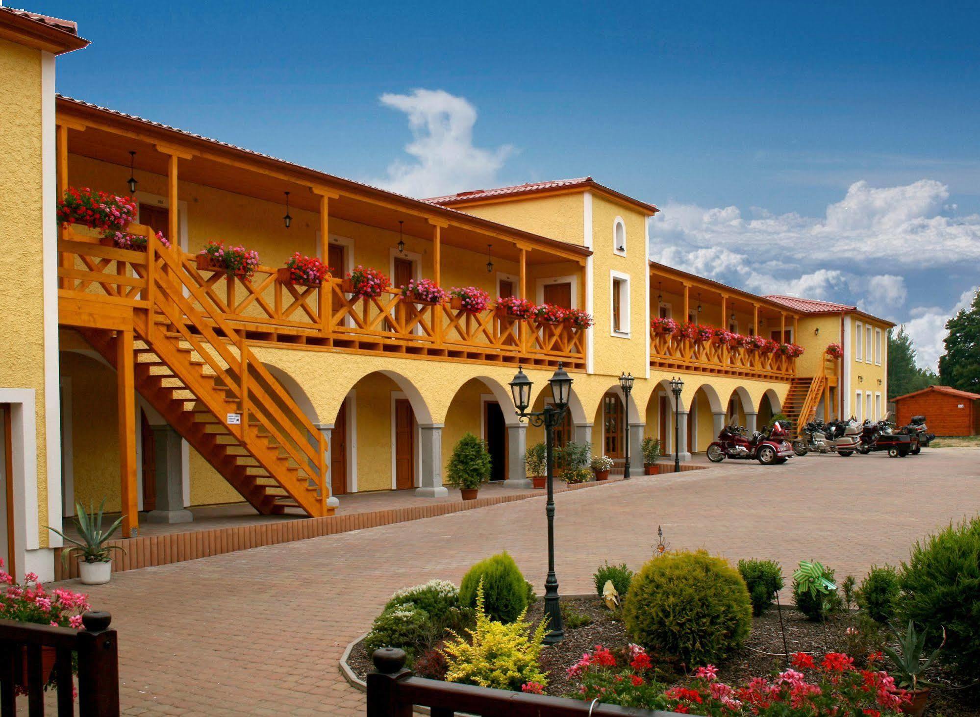 Hotel Resort Stein Хеб Экстерьер фото