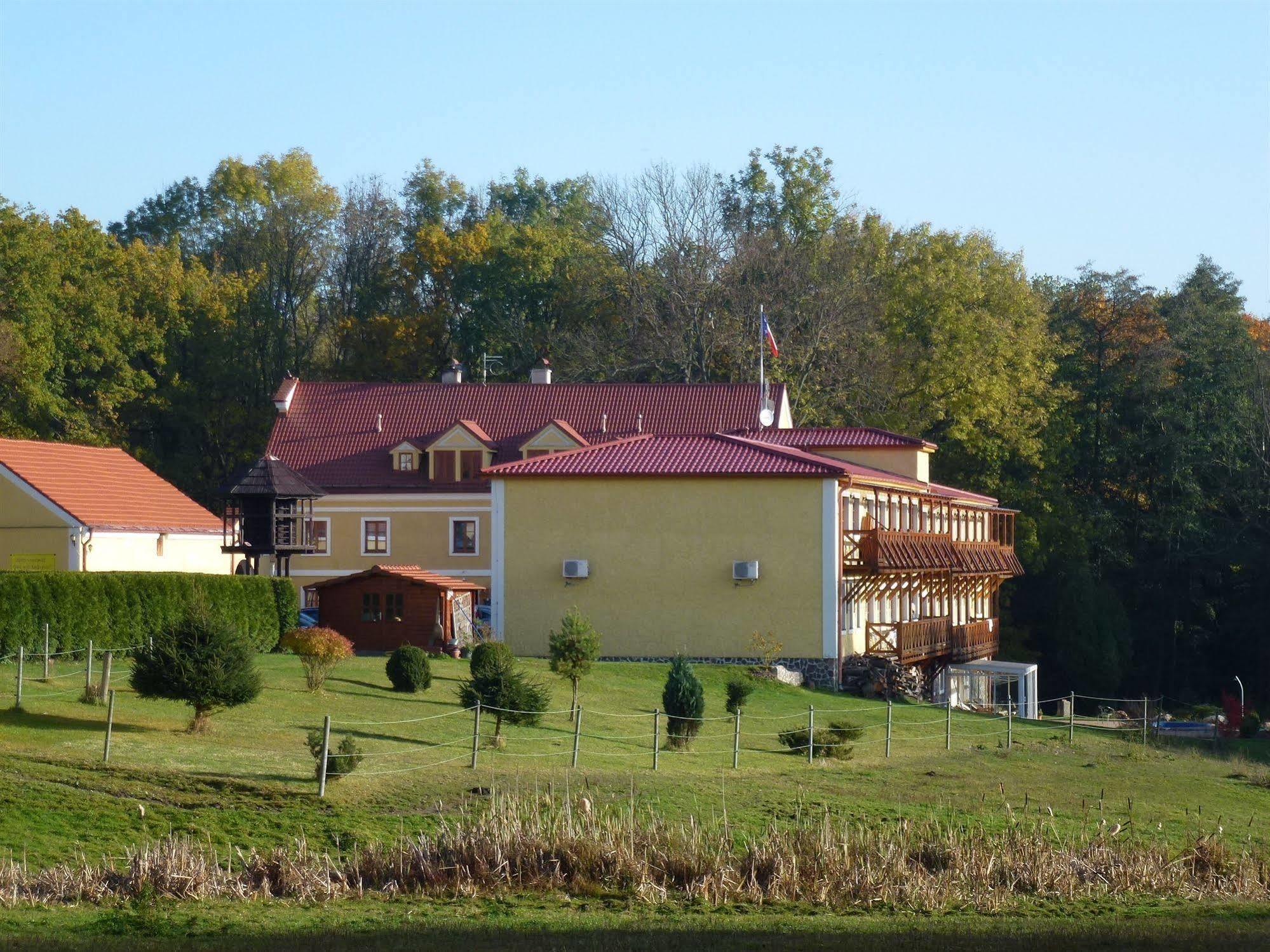 Hotel Resort Stein Хеб Экстерьер фото
